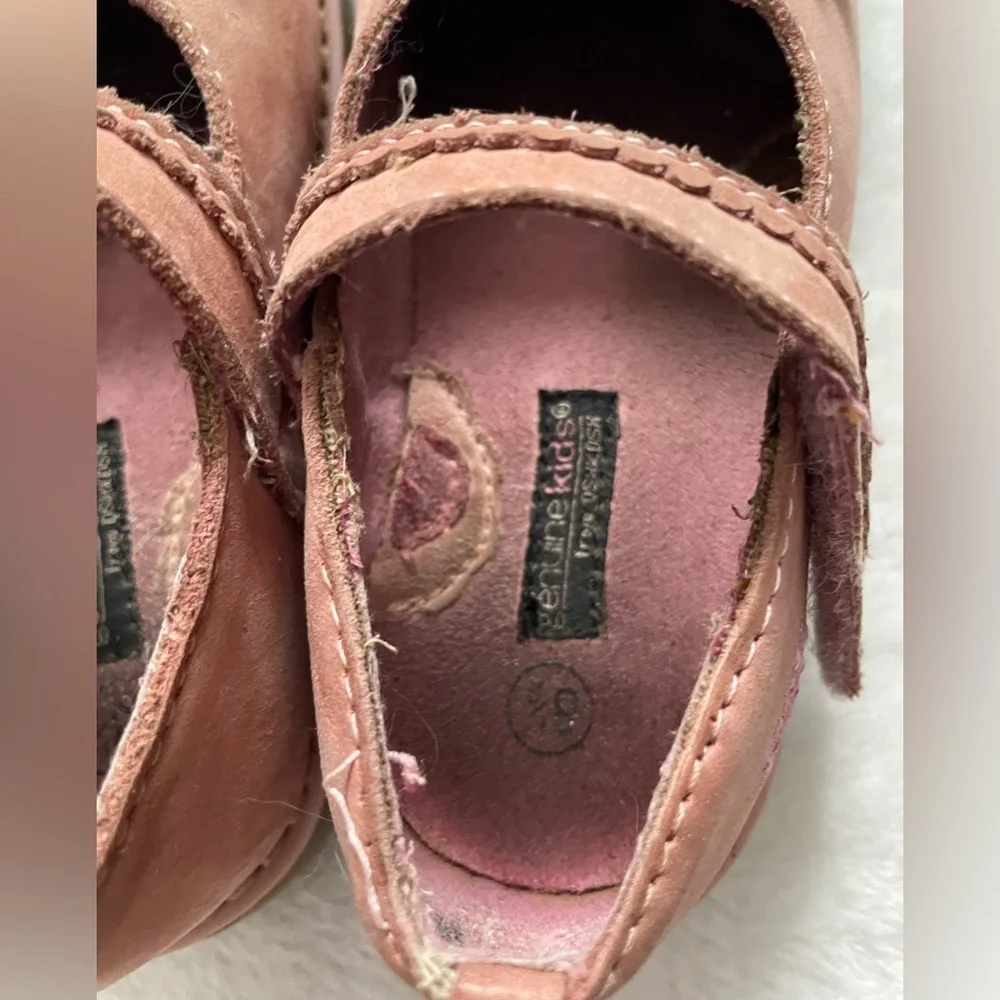 OshKosh B'gosh Pink Floral Mary Jane Shoes Vintage